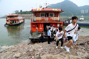 追梦：76人肯定会赢下尼克斯 没有能阻挡恩比德